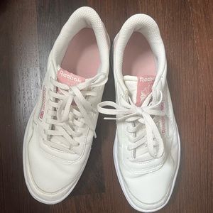 Reebok classic club C sneakers 9.5